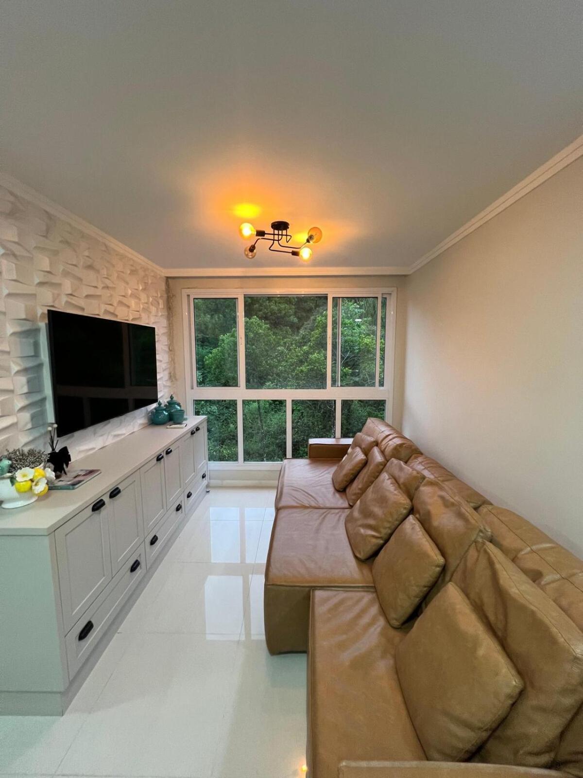 Apartamento Piscina, Suite, Garagem Privativa! Excelente Apto! *