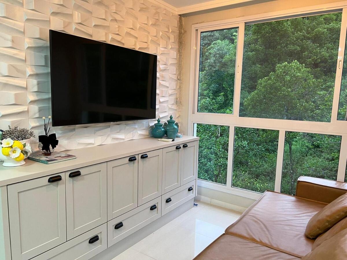 Piscina, Suite, Garagem Privativa! Excelente Apto! Balneario Camboriu