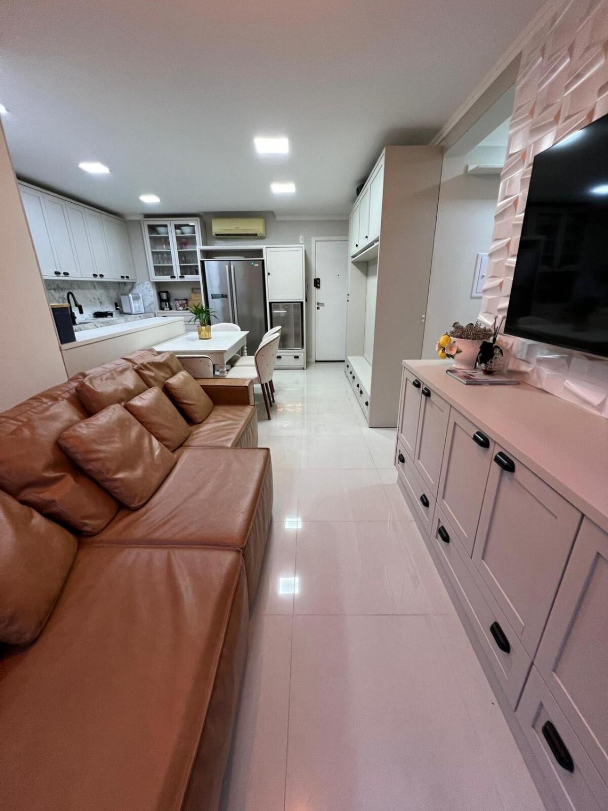 Piscina, Suite, Garagem Privativa! Excelente Apto! Apartamento