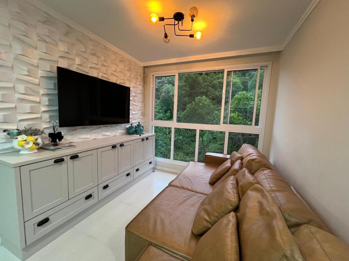 Apartamento Piscina, Suite, Garagem Privativa! Excelente Apto! Balneario Camboriu